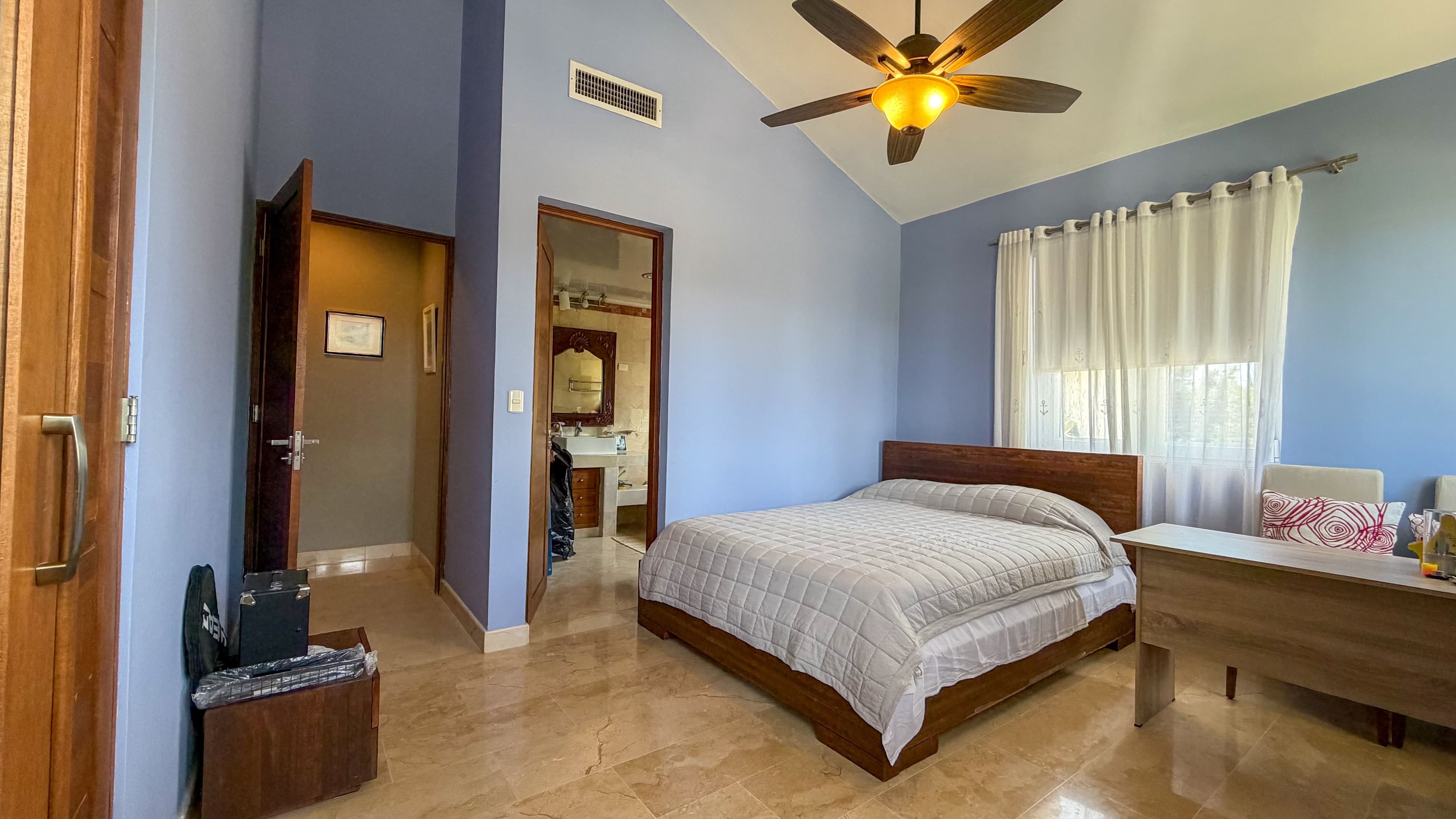 Penthouse 4 chambres en bord de plage avec terrasses face à l'océan à Cabarete — Bedroom