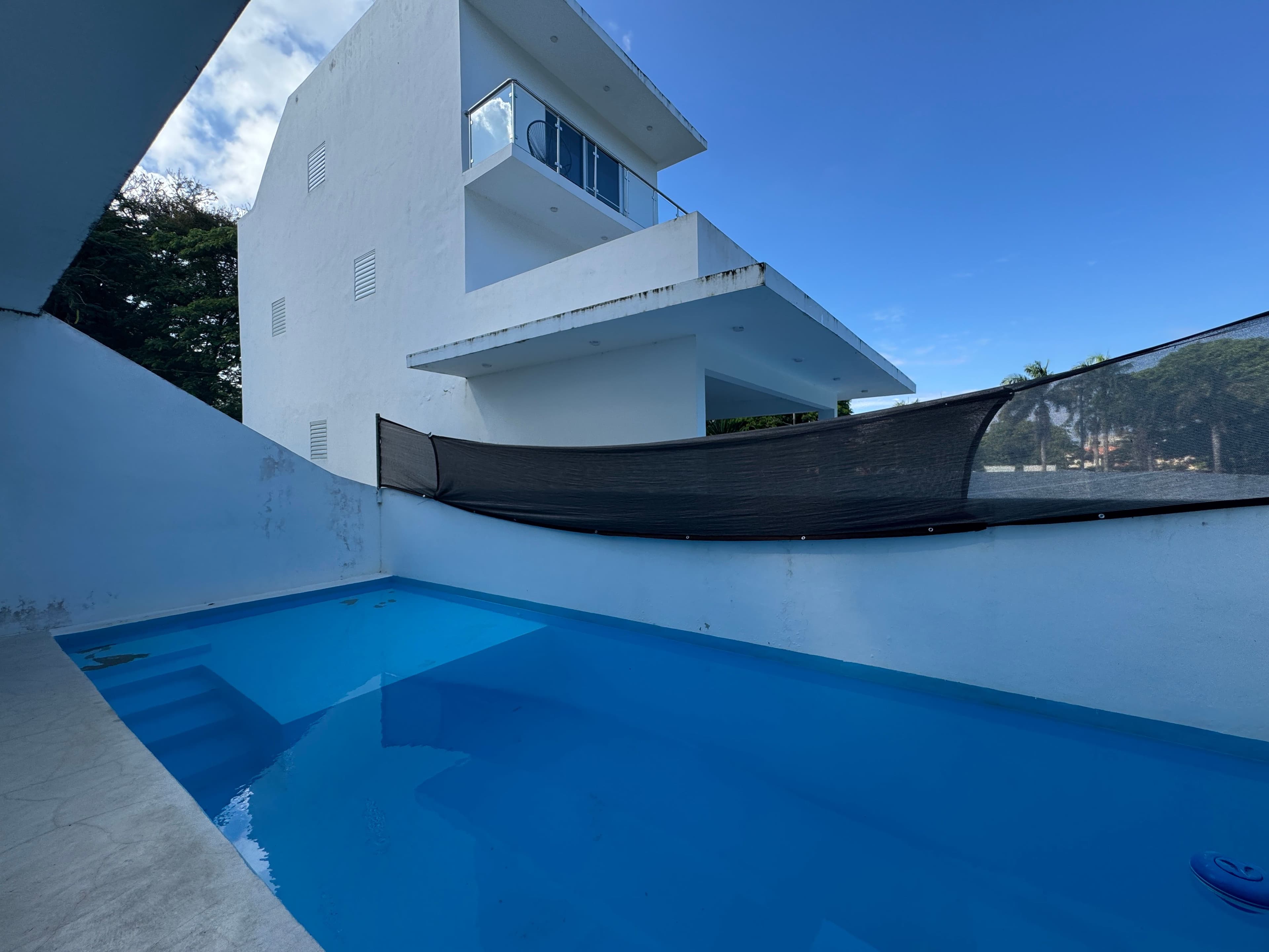 Stadthaus mit 3 Schlafzimmern und privatem Pool im Zentrum von Sosúa — Pool