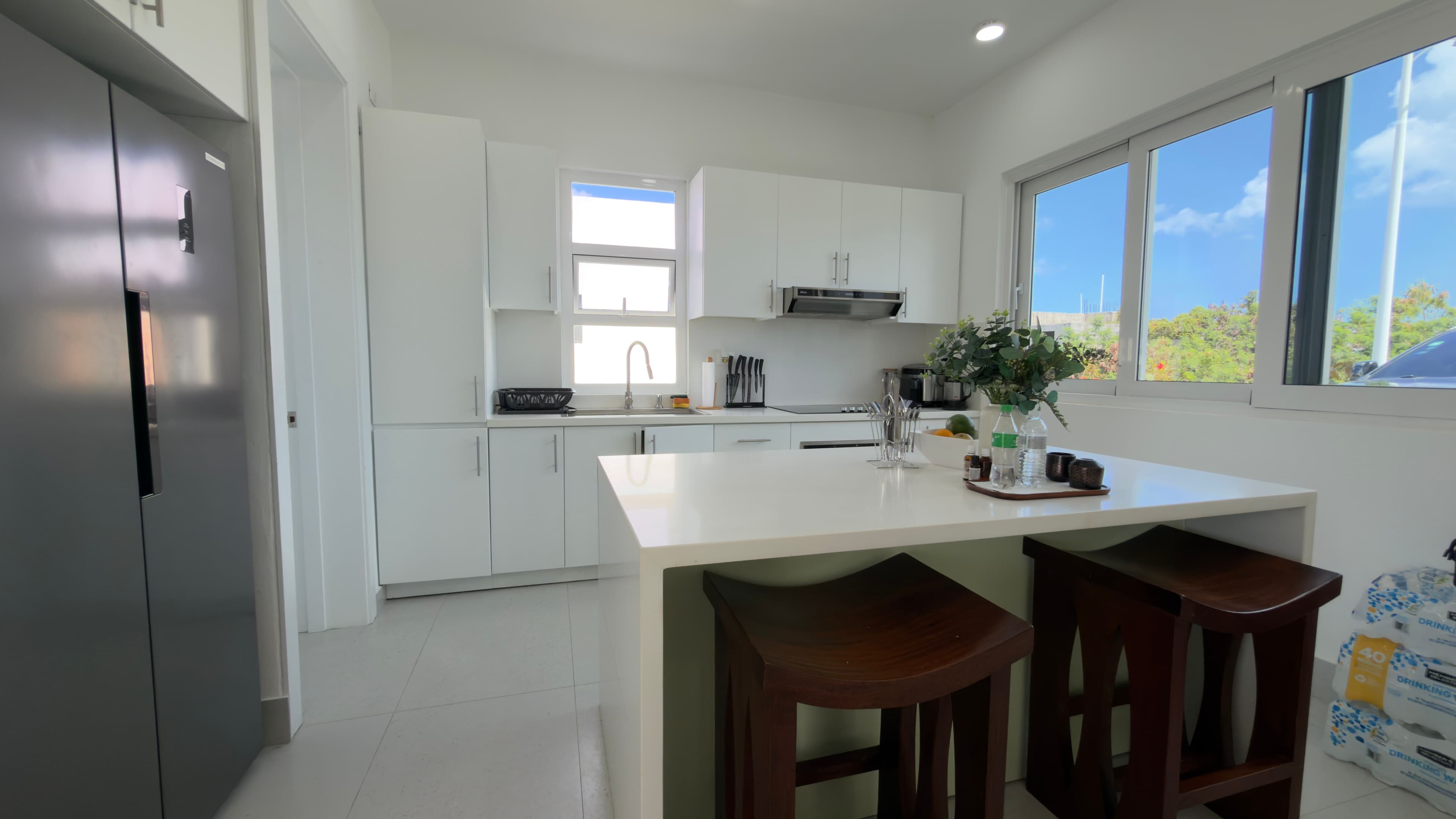 3-Bedroom Furnished Villa with Private Pool in Sosúa Ocean Village — Kitchen