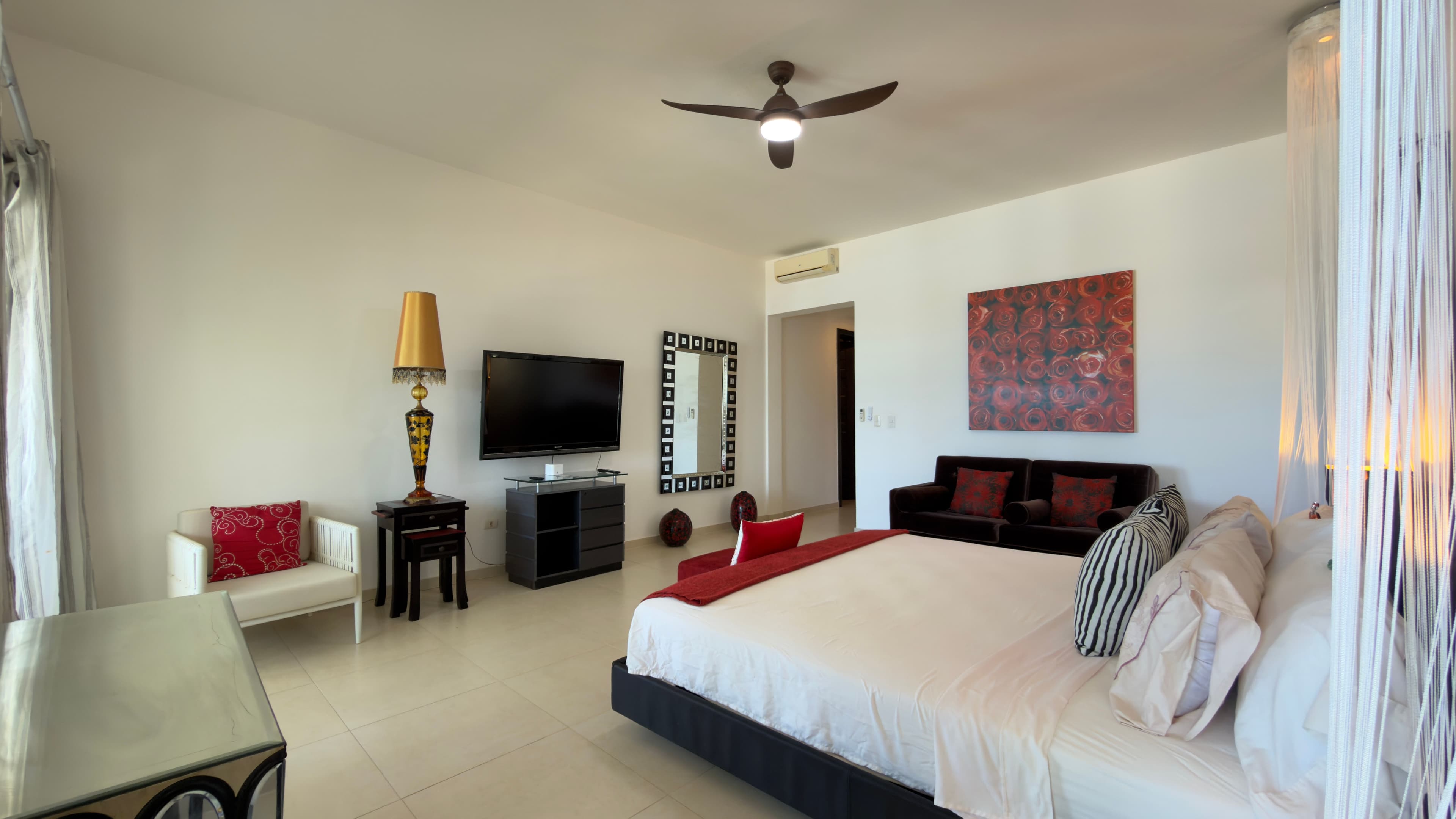 Strandwohnung mit 3 Schlafzimmern im Infiniti Blu, Sosúa — Schlafzimmer