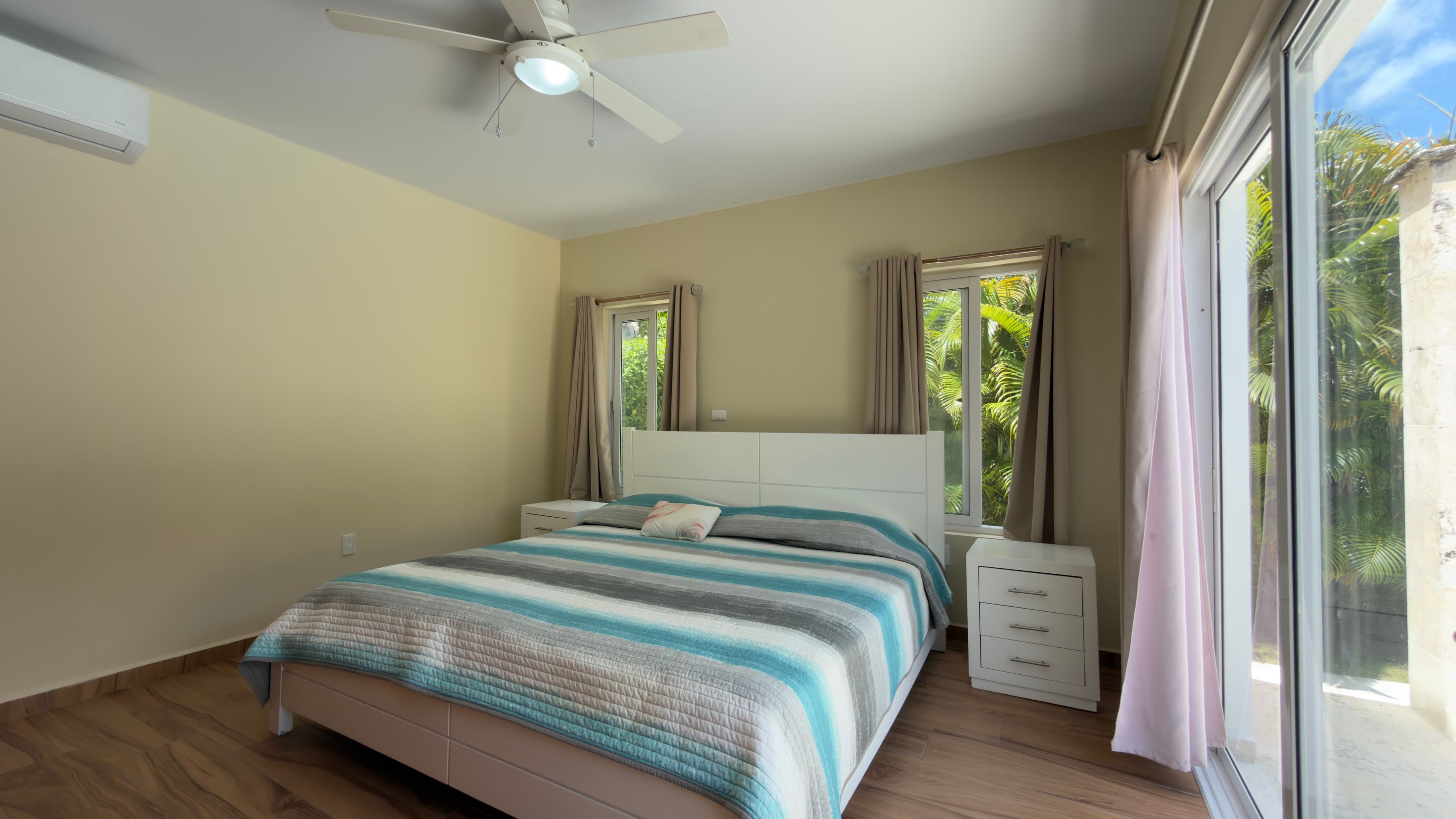 Schlüsselfertige Villa mit 3 Schlafzimmern und privatem Pool in Sosúa Ocean Village — Schlafzimmer