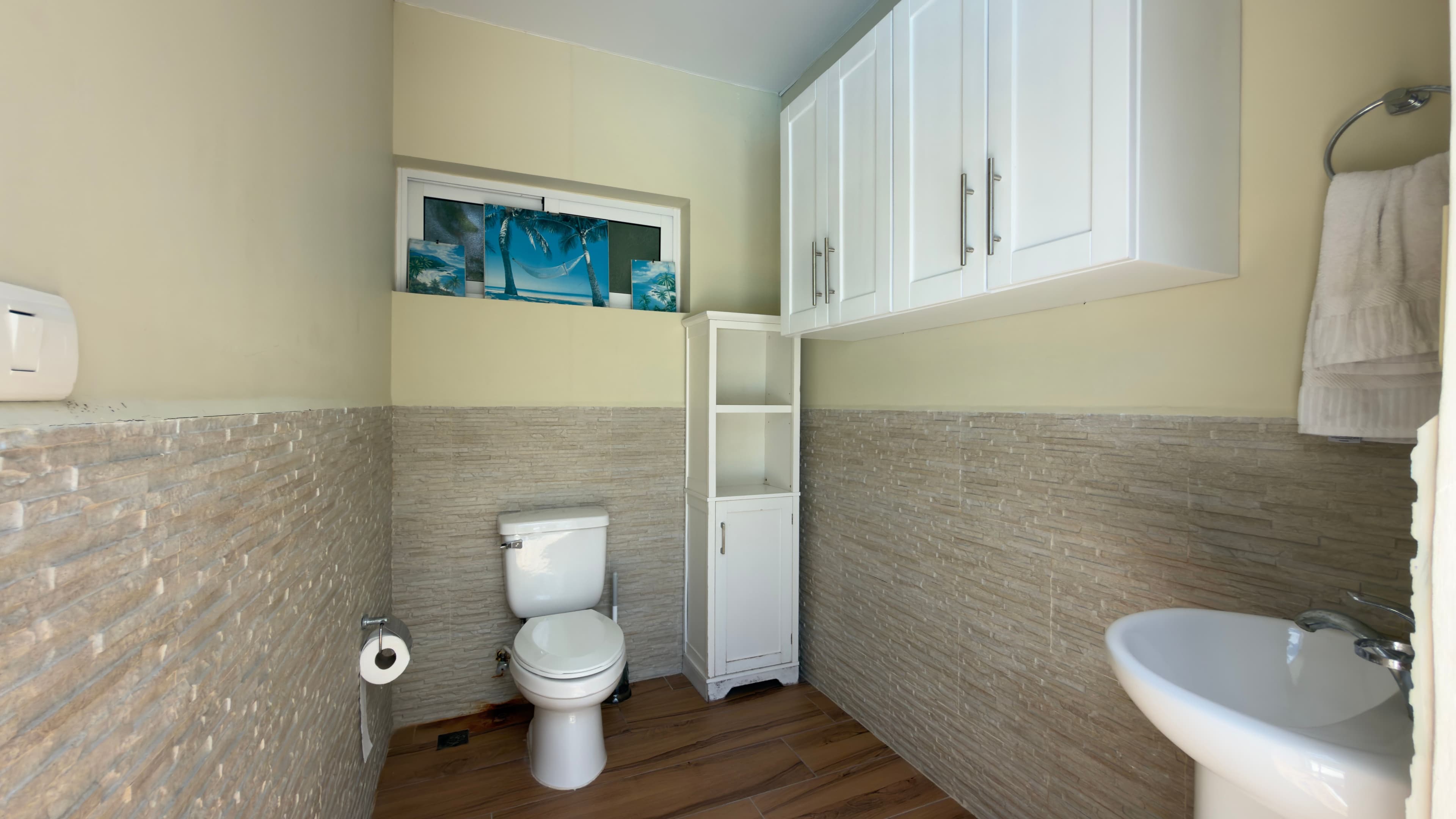 Schlüsselfertige Villa mit 3 Schlafzimmern und privatem Pool in Sosúa Ocean Village — Gäste-WC