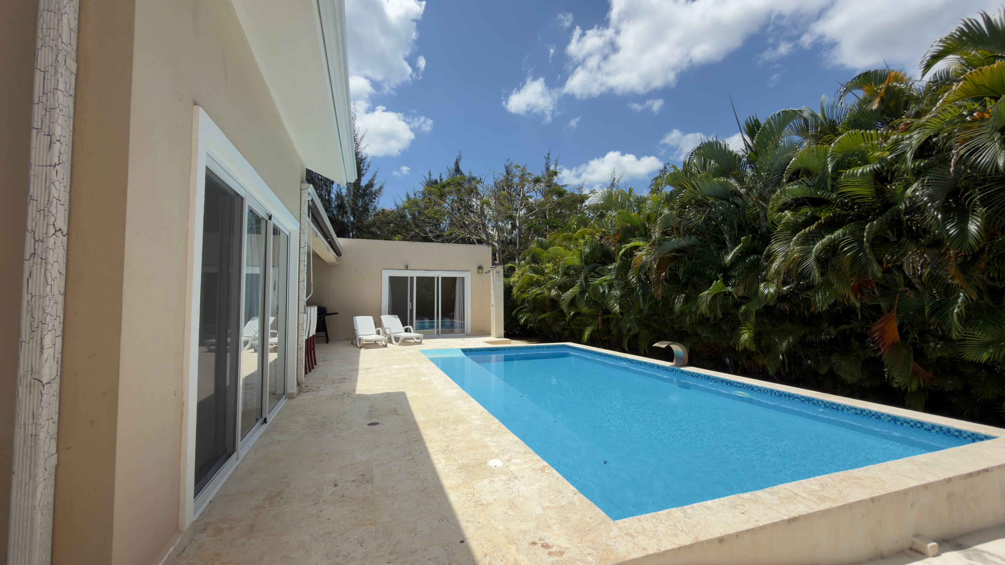 Schlüsselfertige Villa mit 3 Schlafzimmern und privatem Pool in Sosúa Ocean Village — Pool