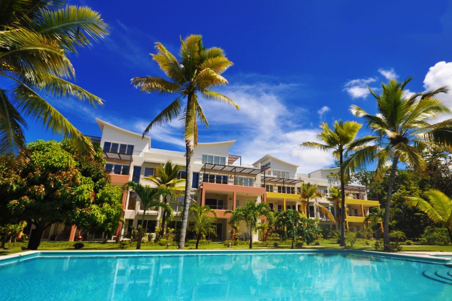 Duplex-Penthouse mit 3 Schlafzimmern und Dachterrasse im Infiniti Blu, Sosúa — Pool