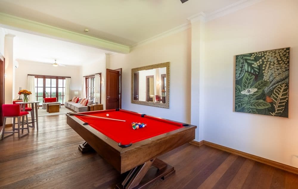 Villa mit 7 Schlafzimmern und Salzwasserpool in Sea Horse Ranch, Cabarete — Wohnzimmer