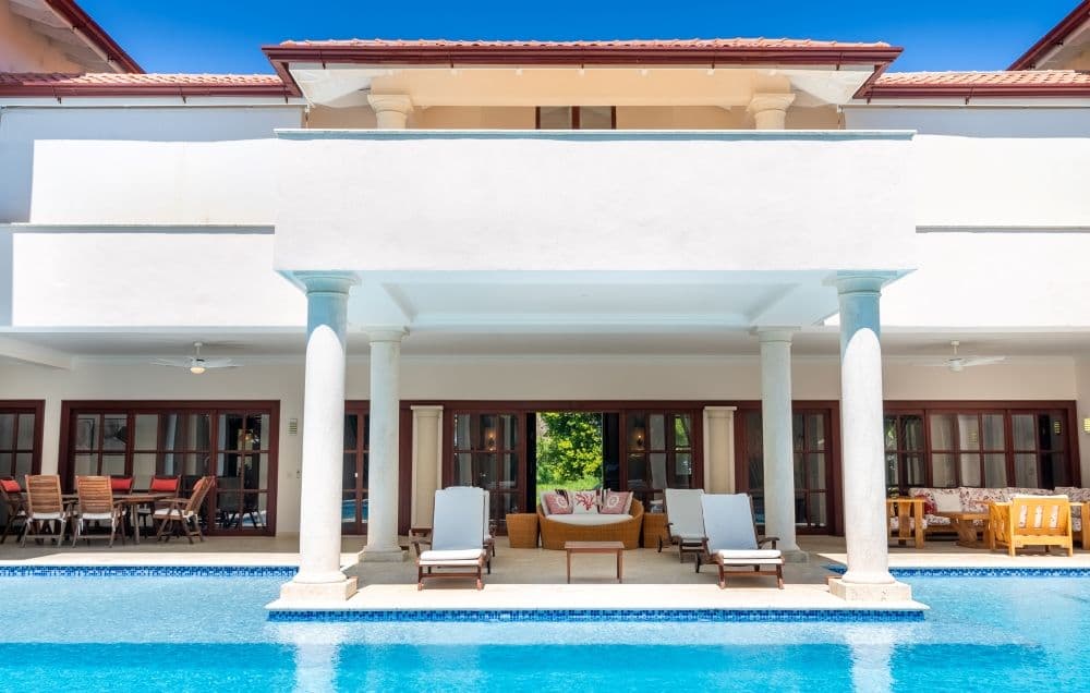 Villa mit 7 Schlafzimmern und Salzwasserpool in Sea Horse Ranch, Cabarete — Pool