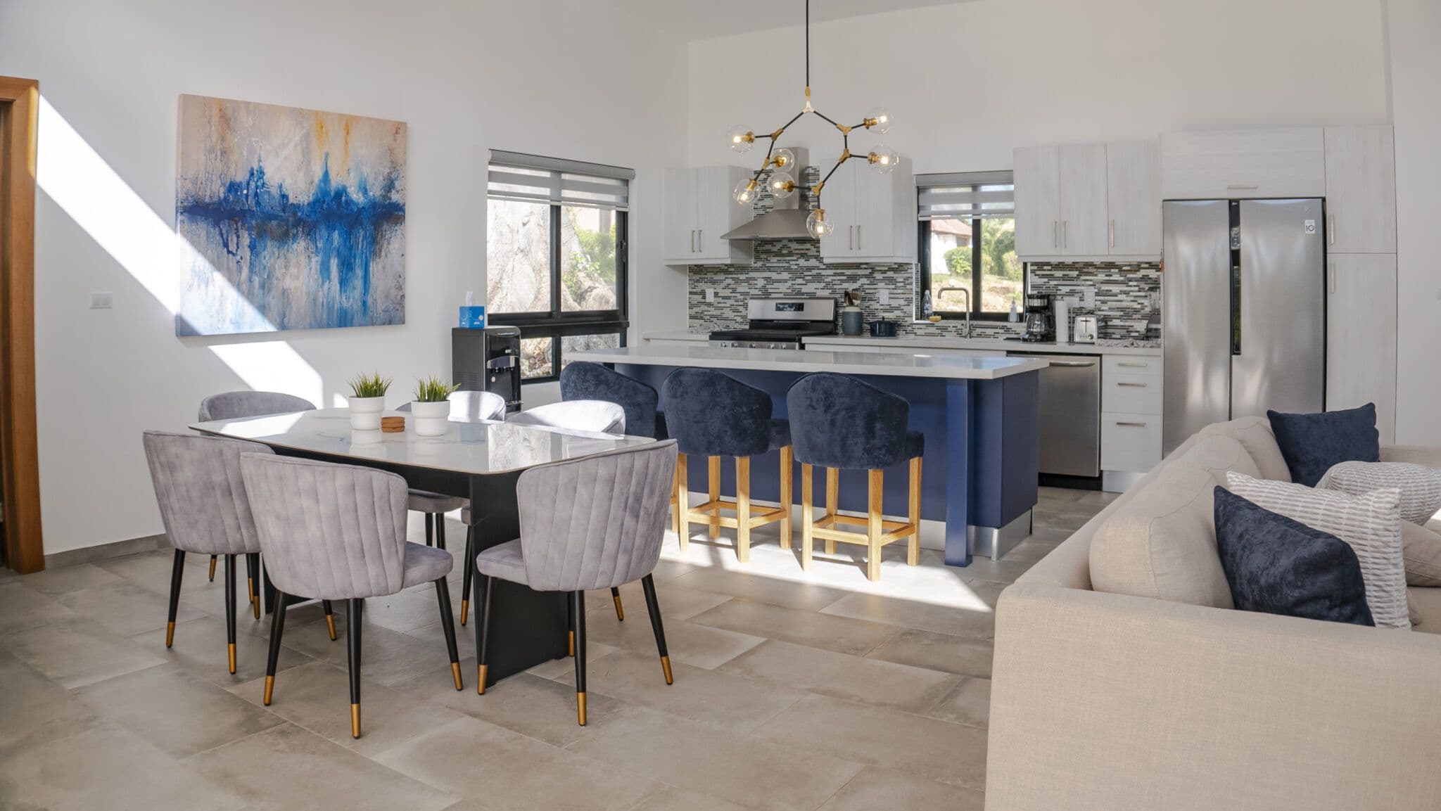 2-Bedroom Villa with Flexible Layout and Pool in Casa Linda, Sosúa — Open living & dining area