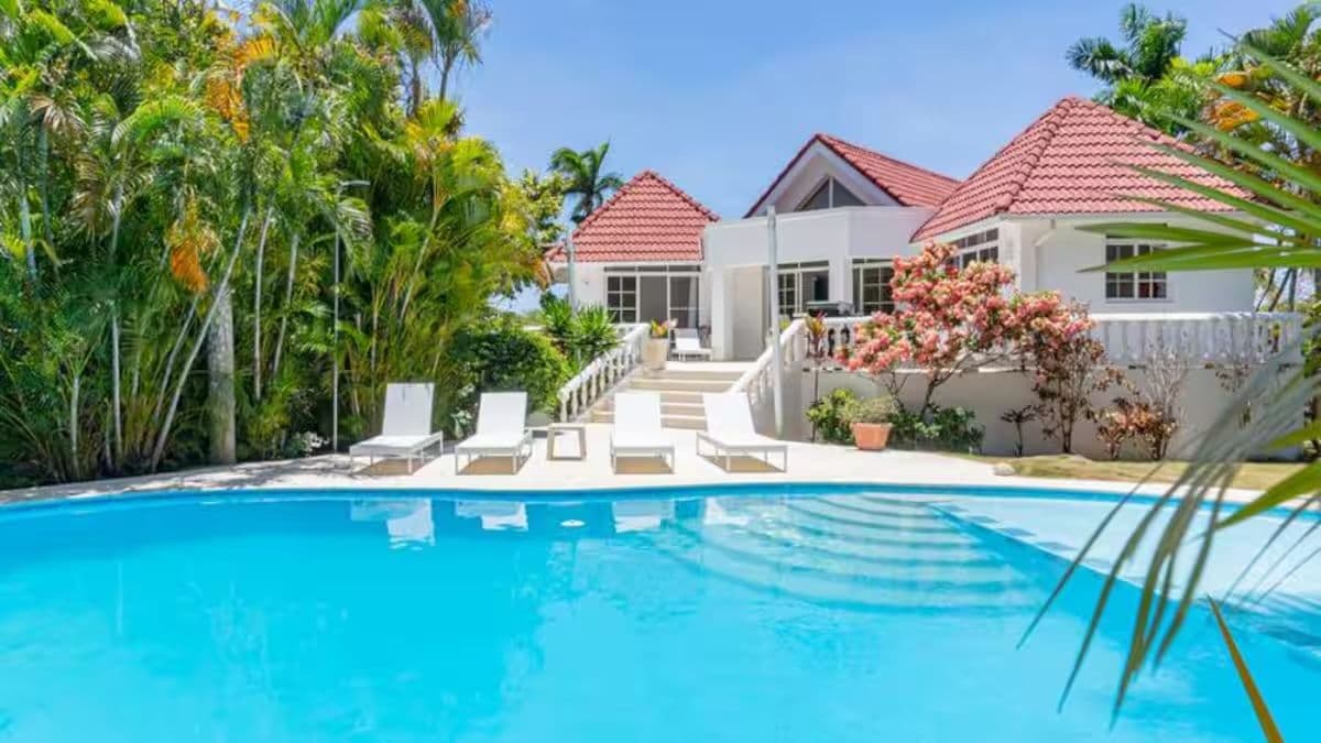 فيلا من 3 غرف نوم مع جناح ضيوف خاص في Casa Linda، Sosúa — مسبح