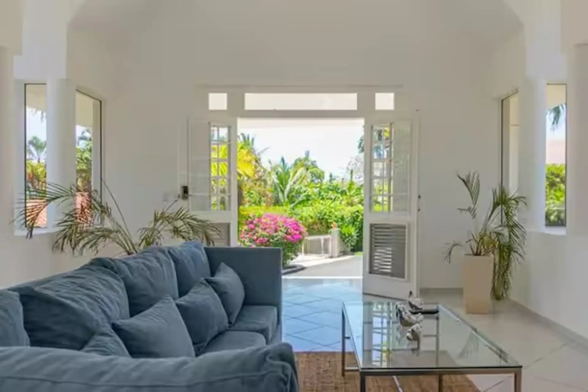 فيلا من 3 غرف نوم مع جناح ضيوف خاص في Casa Linda، Sosúa — Living room