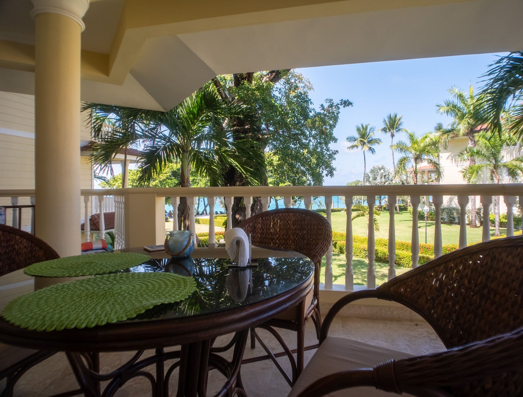 2-Bedroom Ocean View Apartment in Hispaniola Beach, Sosúa — Balcony