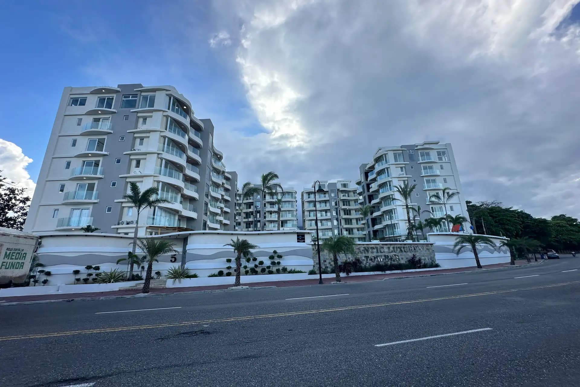 2-Bedroom Oceanfront Condo on the Malecón in Puerto Plata، الصورة 3