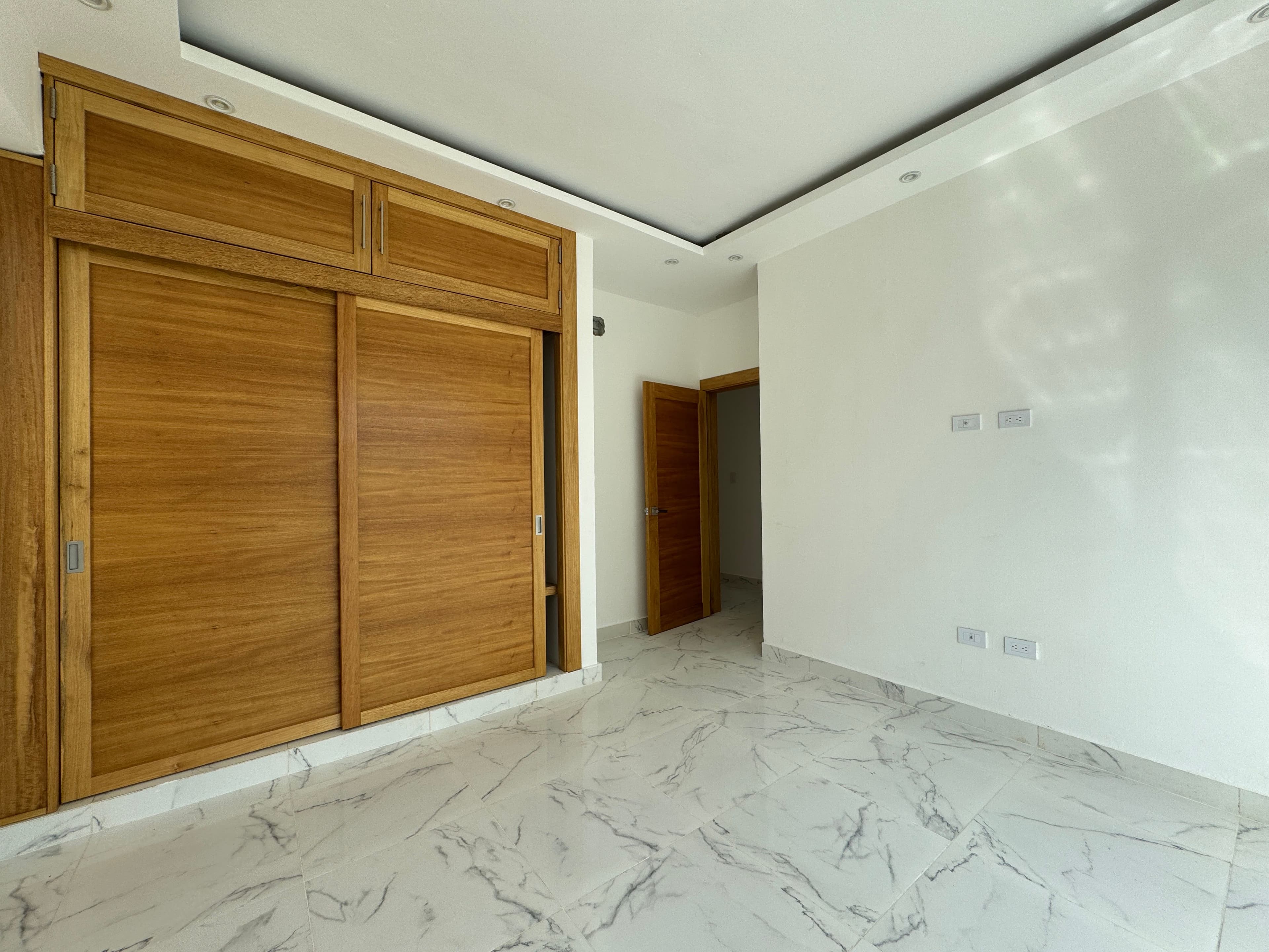 2-Bedroom Oceanfront Condo on the Malecón in Puerto Plata، الصورة 12