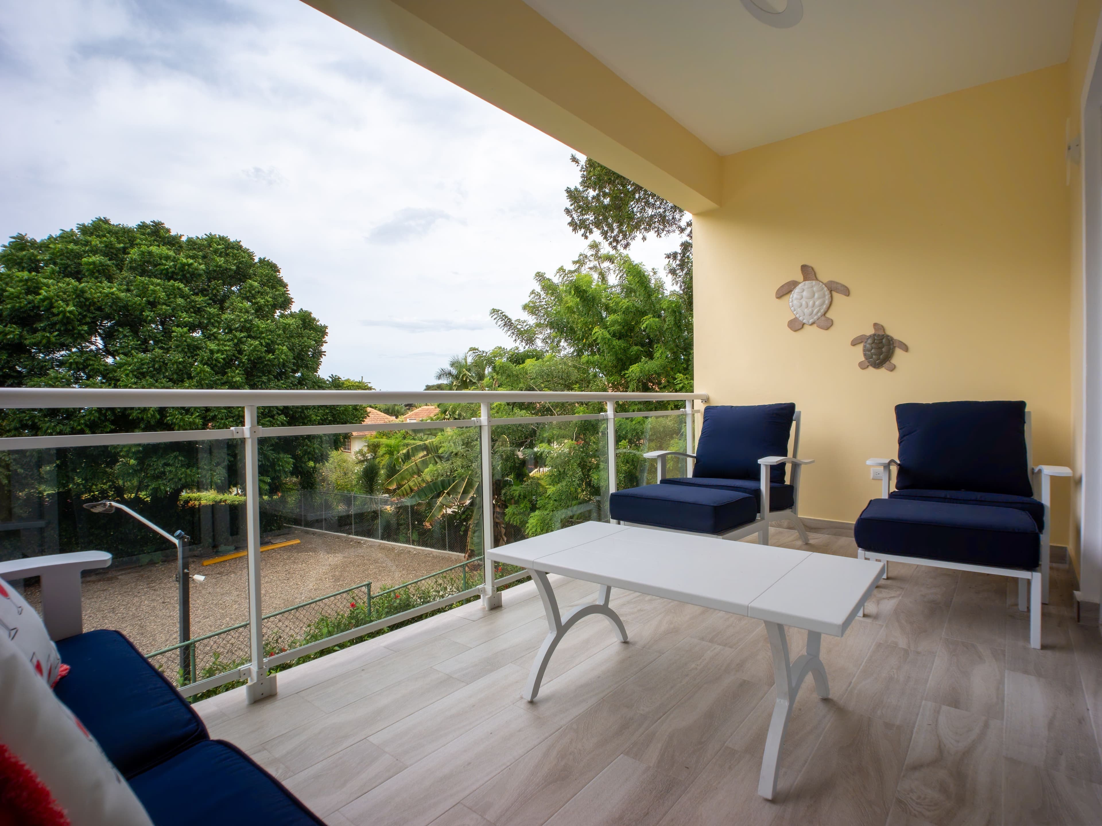 شقة من 3 غرف نوم بتشطيبات مطوّرة في Sosúa — Balcony