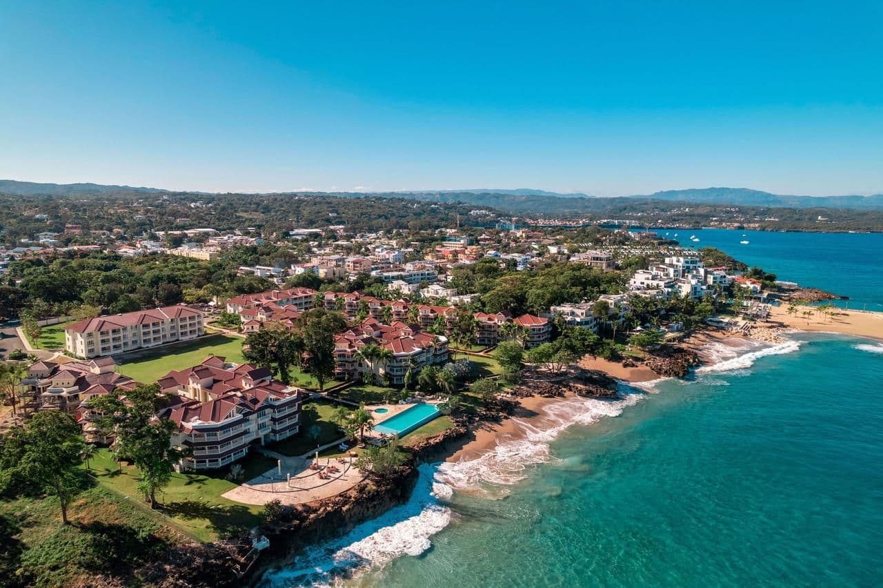 2-Bedroom Ocean-View Apartment at Hispaniola Beach, Sosúa — Surroundings