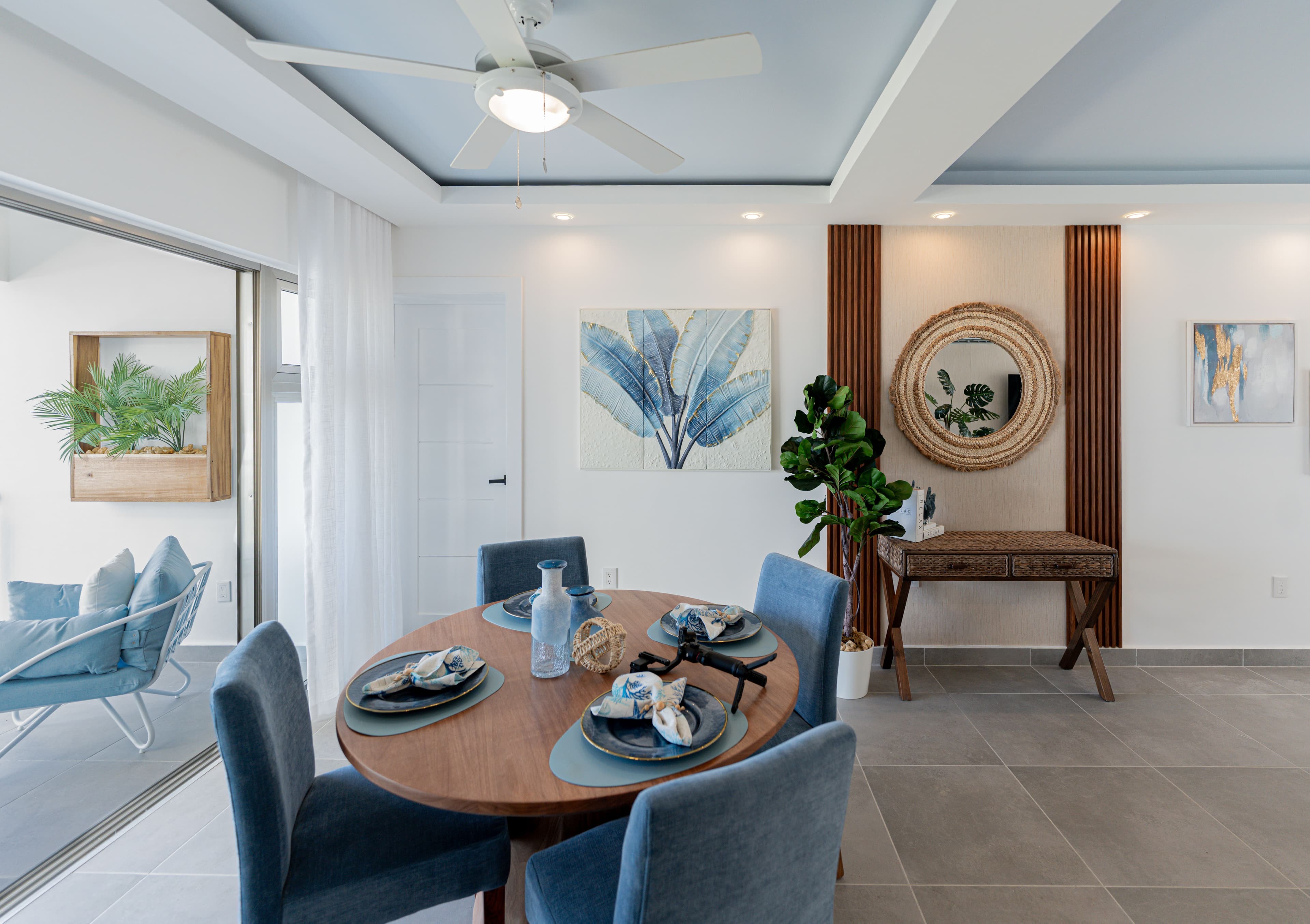 2-Bedroom Condo with Private Terrace near Cabarete Beaches — Dining room