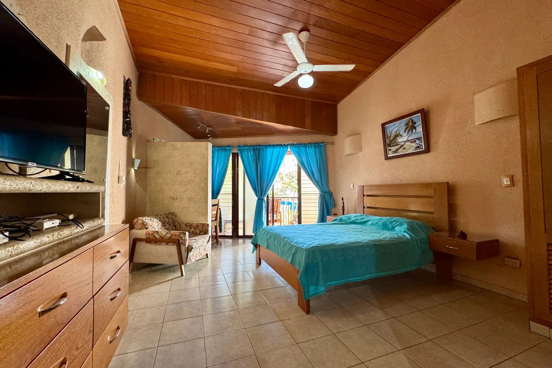 Deluxe Studio with Brazilian Oak Finishes and Pool View in Sosúa, Sosúa