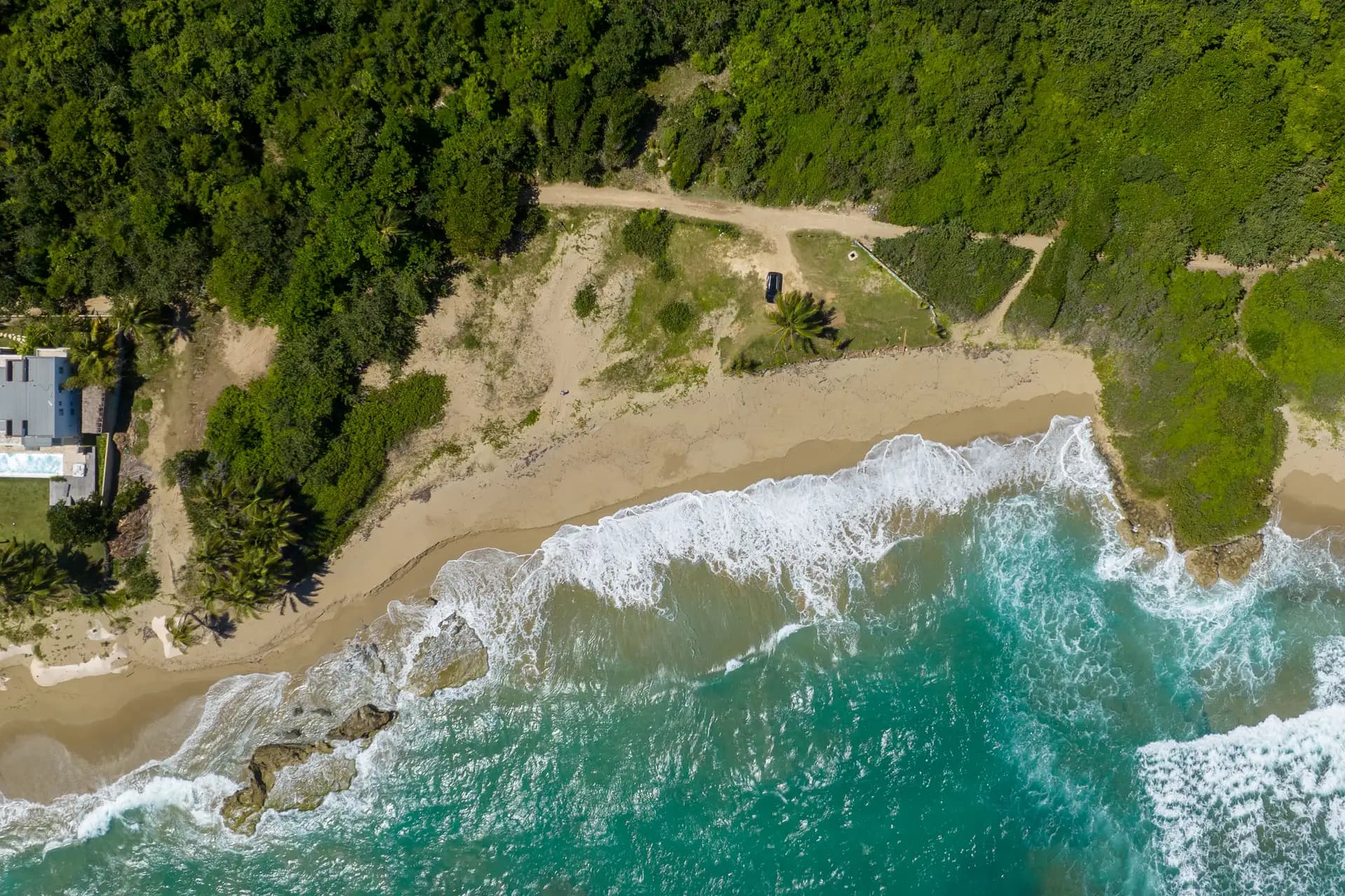 1,100 m² Beachfront Lot in Encuentro, Cabarete, Cabarete