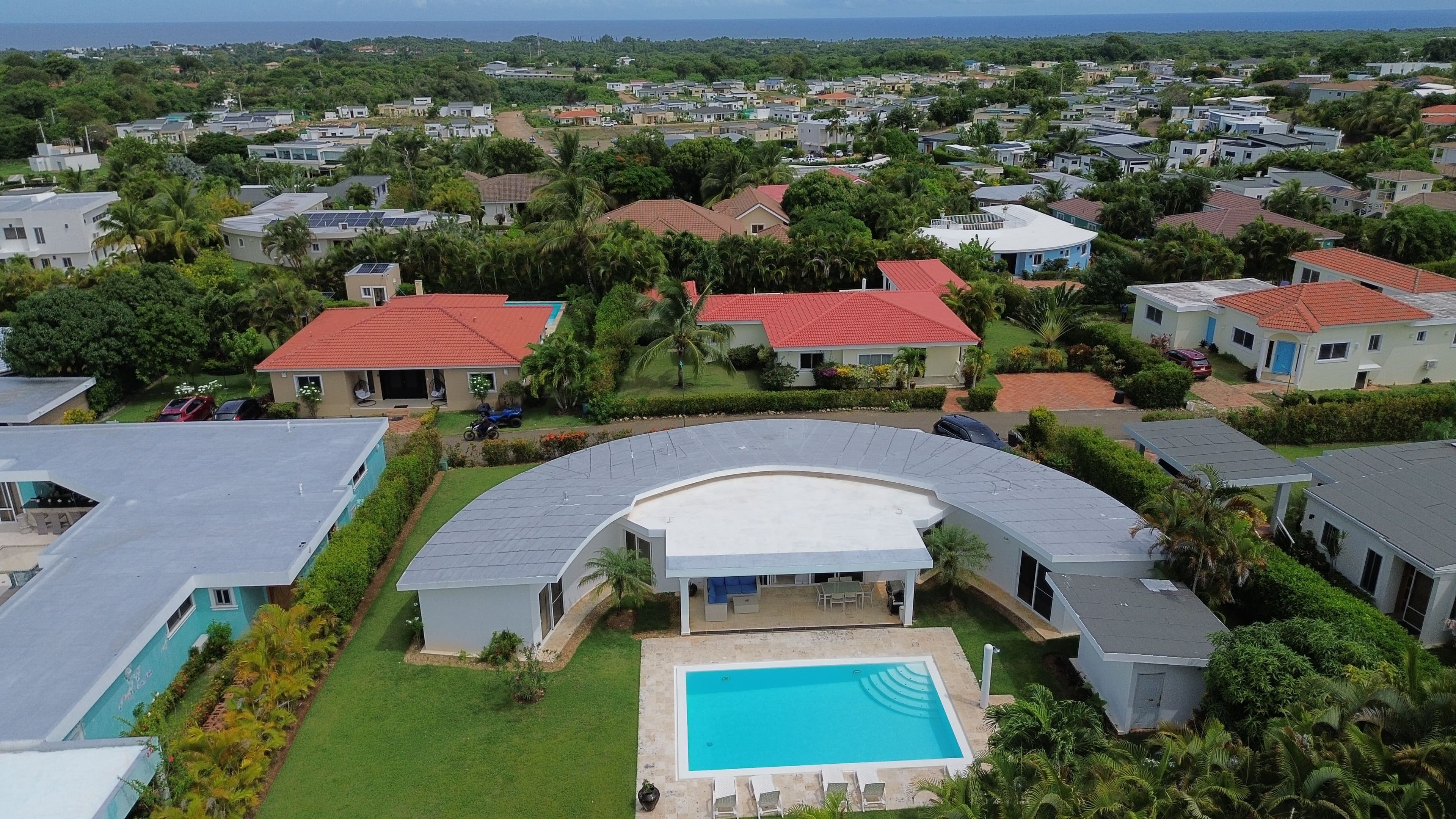 4-Bedroom Villa with Private Pool in Casa Linda, Sosúa — Pool