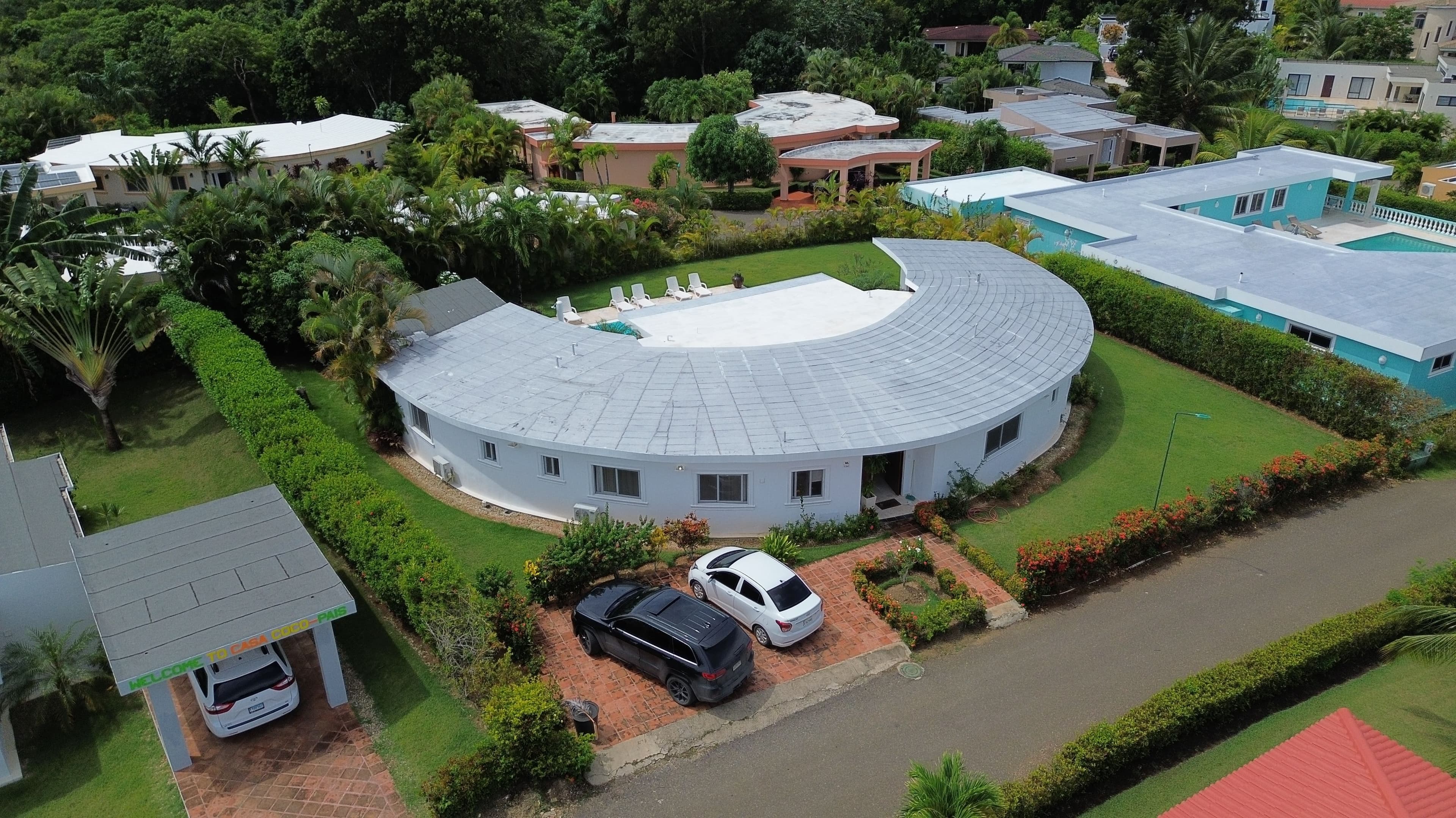 4-Bedroom Villa with Private Pool in Casa Linda, Sosúa — Außenansicht