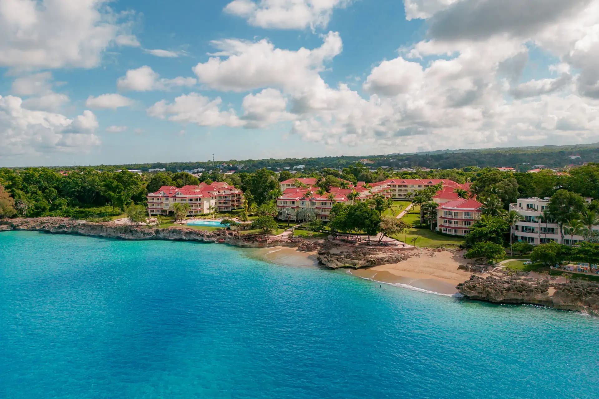 3-Bedroom Oceanfront Apartment at Hispaniola Beach, Sosúa, Sosúa