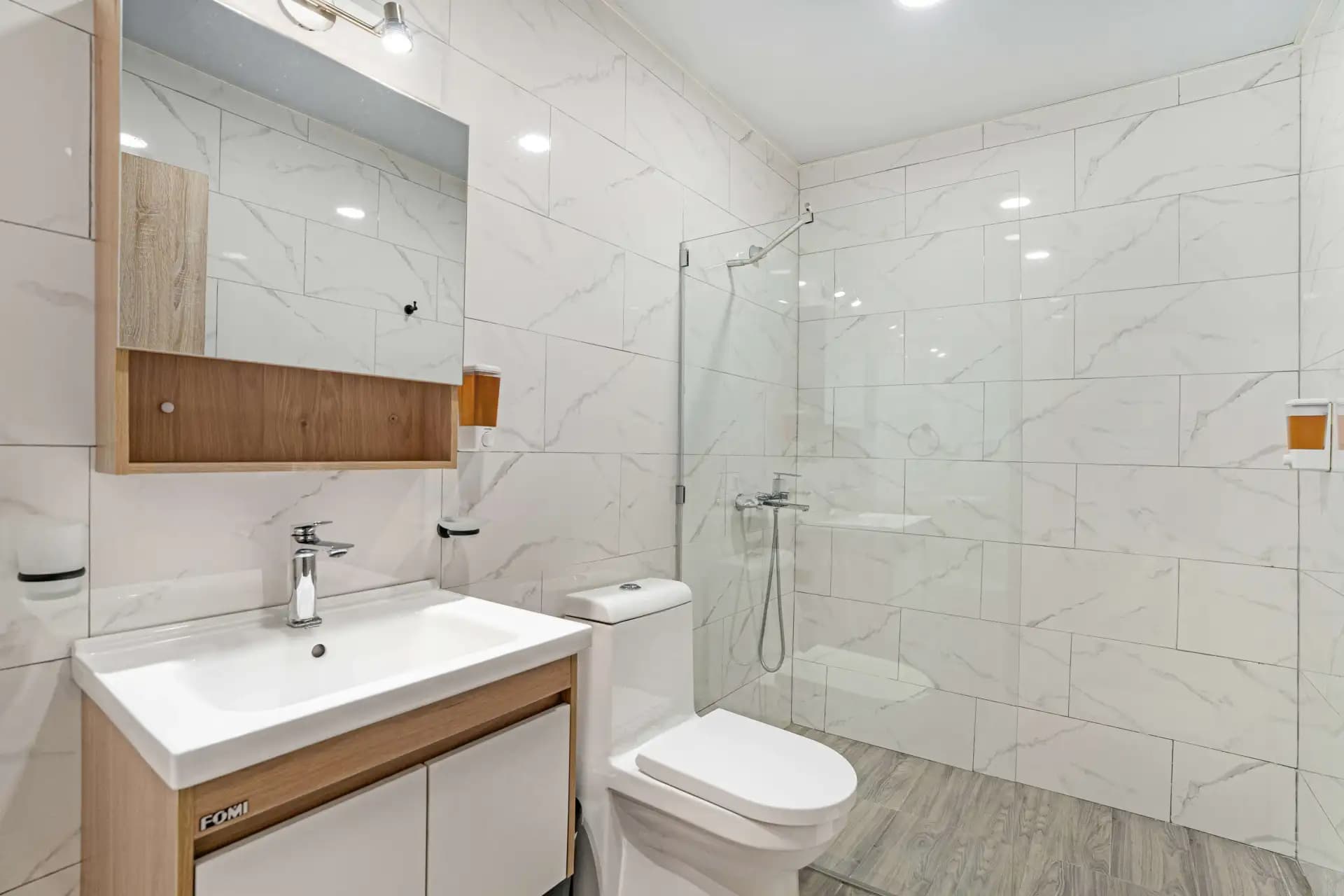 1-Bedroom Furnished Condo in Hispaniola Residencial, Sosúa — Bathroom