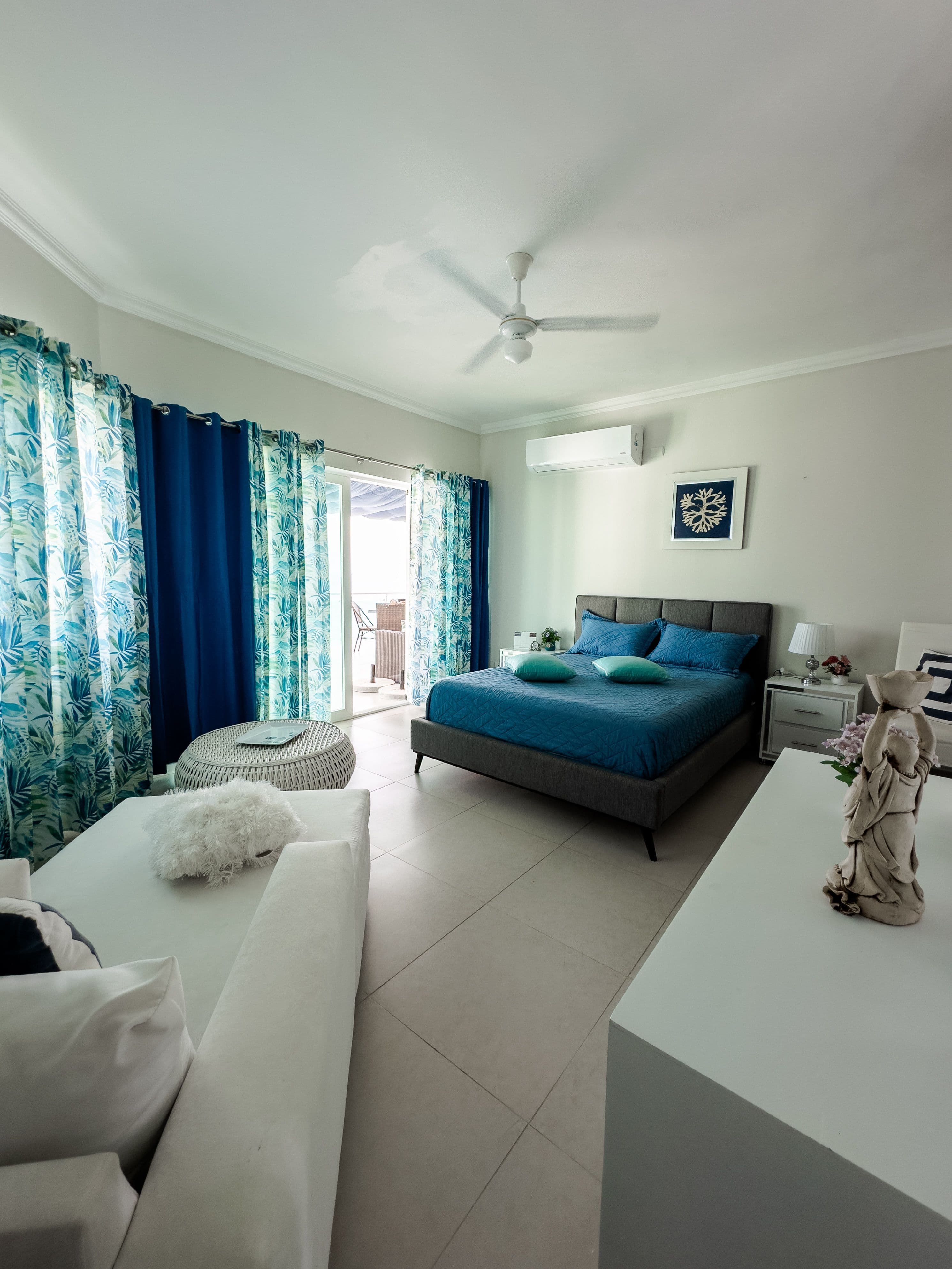 4-Bedroom Oceanfront Penthouse with Rooftop Terrace in Sosúa، الصورة 7