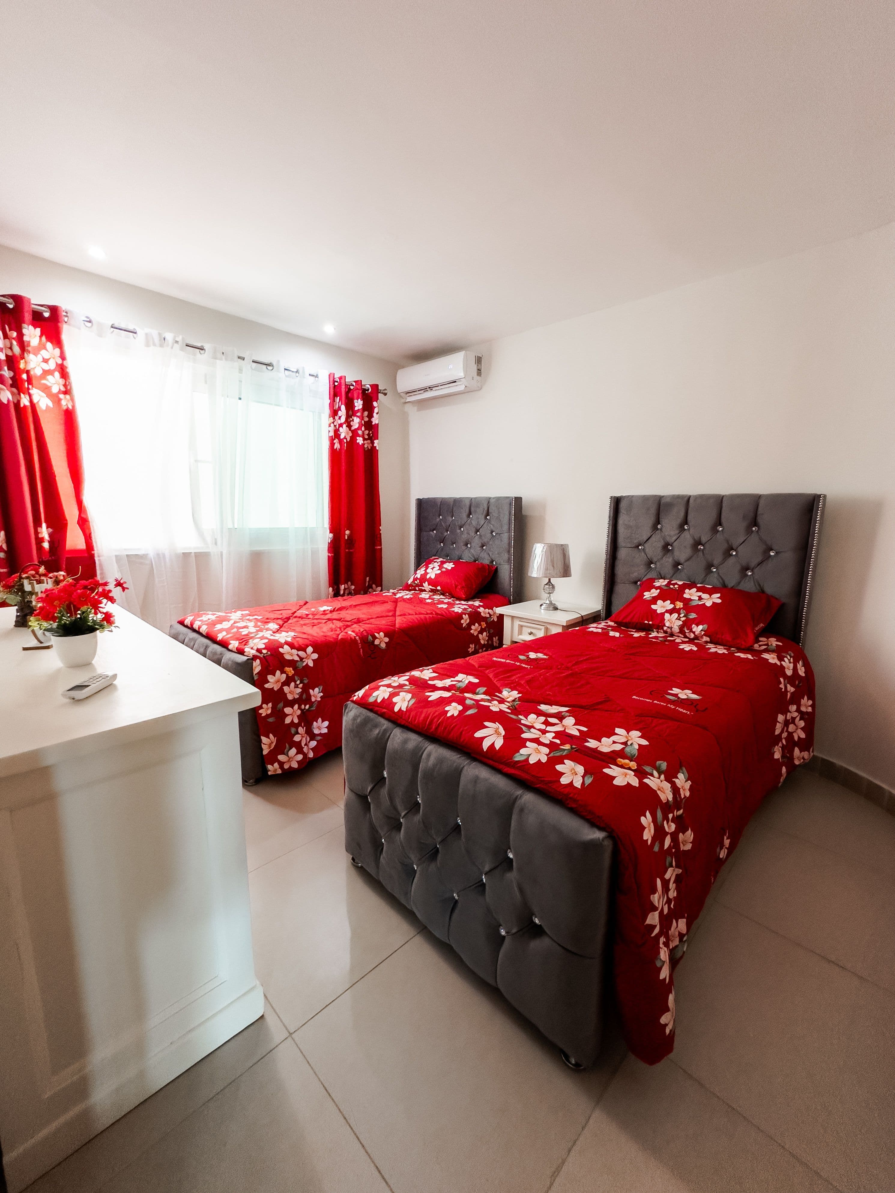 4-Bedroom Oceanfront Penthouse with Rooftop Terrace in Sosúa، الصورة 13