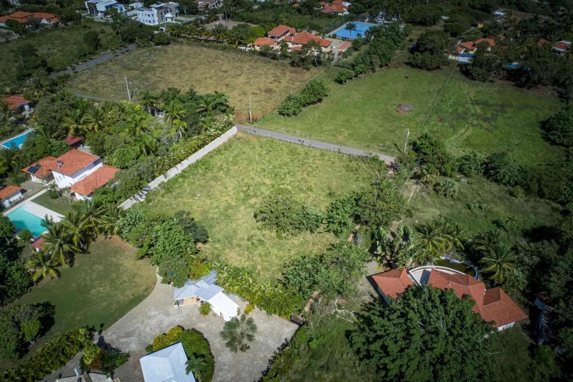 1,400 m² Residential Lot in Lomas Mironas, Cabarete, Cabarete