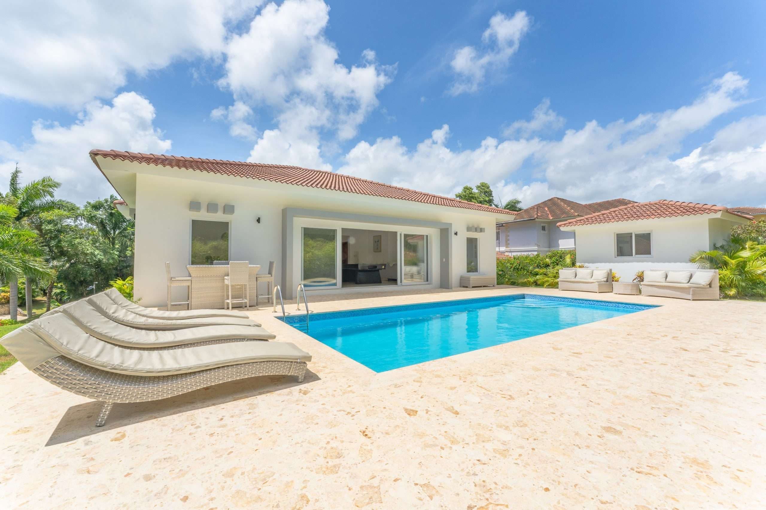 4-Bedroom Modern Villa with Private Pool in Sosúa, Built in 2022 — Pool