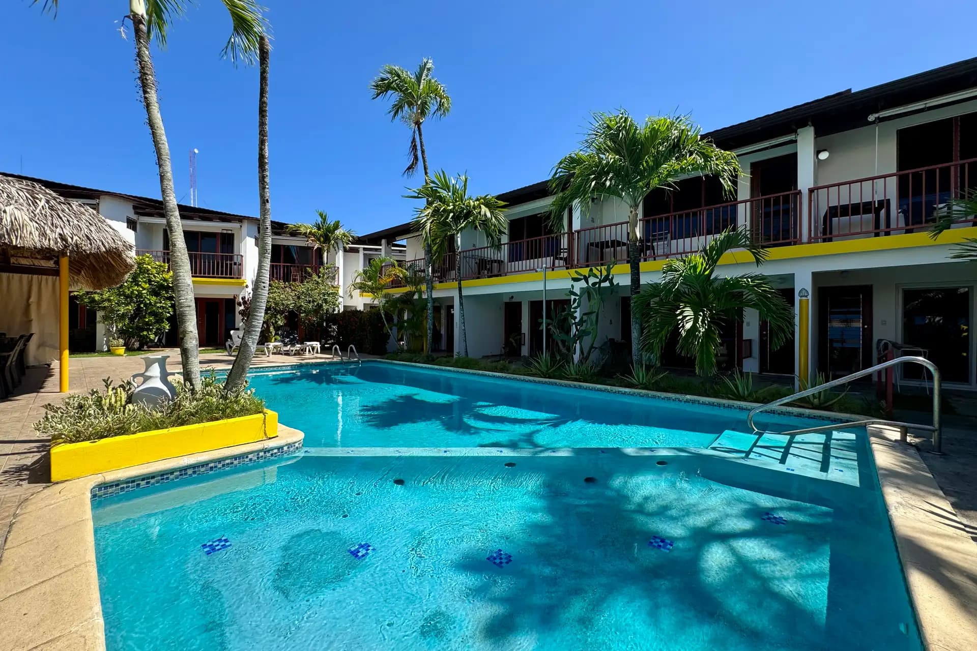 Furnished Studio with Pool-View Balcony in Central Sosúa, Sosúa