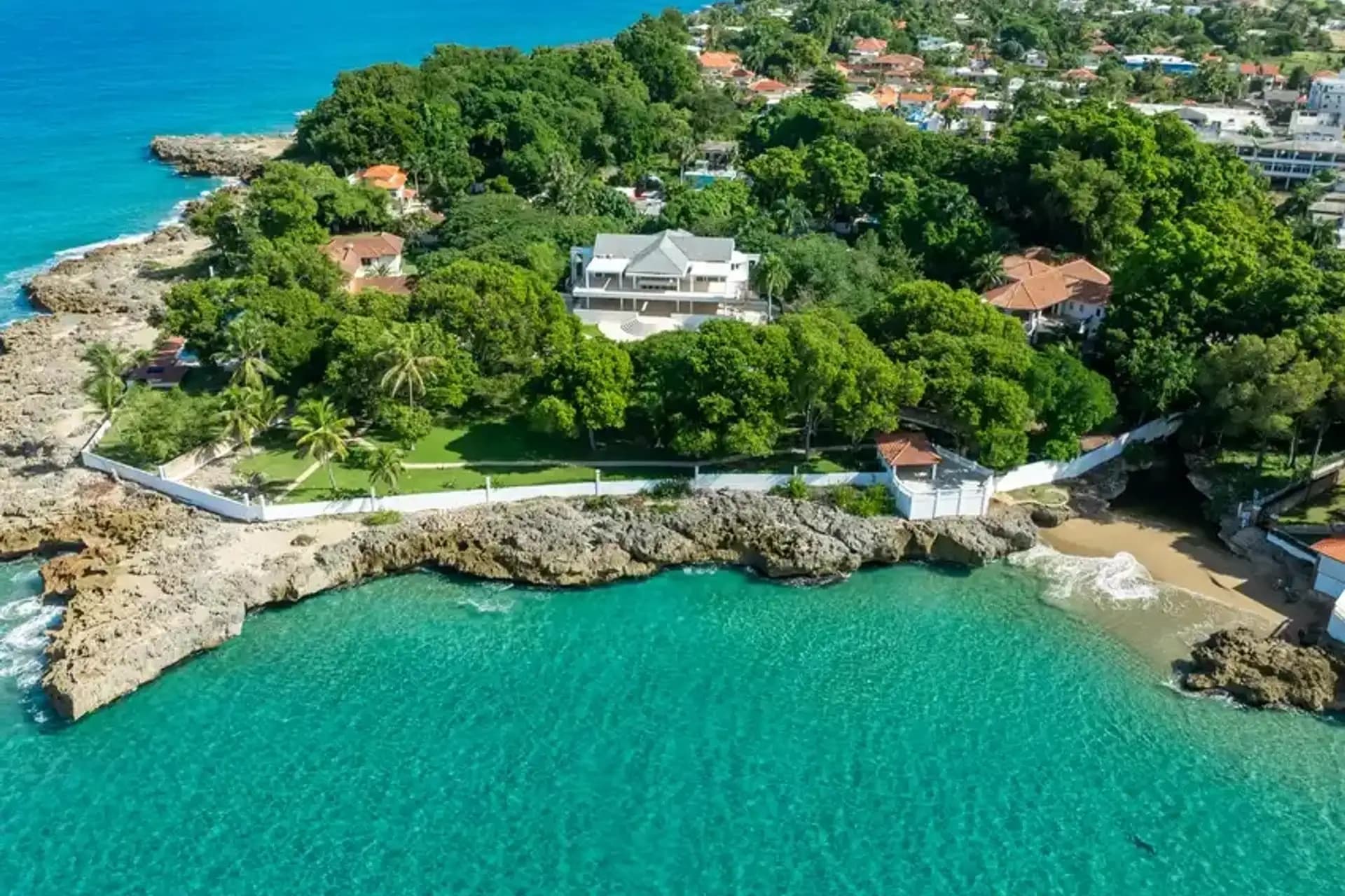 6-Bedroom Oceanfront Estate with Private Beach Access in Sosúa, Sosúa