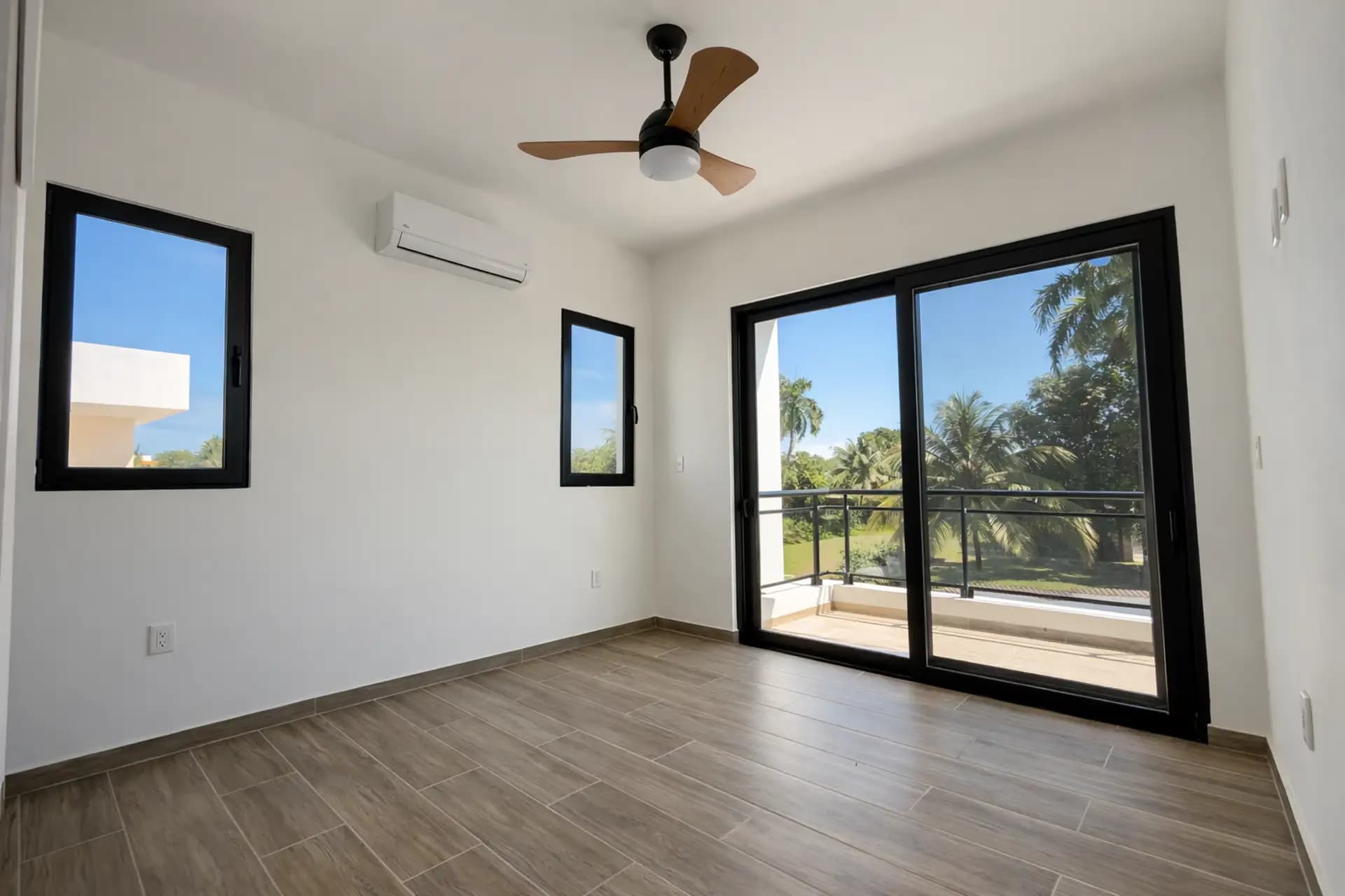 3-Bedroom New Pool Villa with Rooftop Terrace in Perla Marina, photo 22