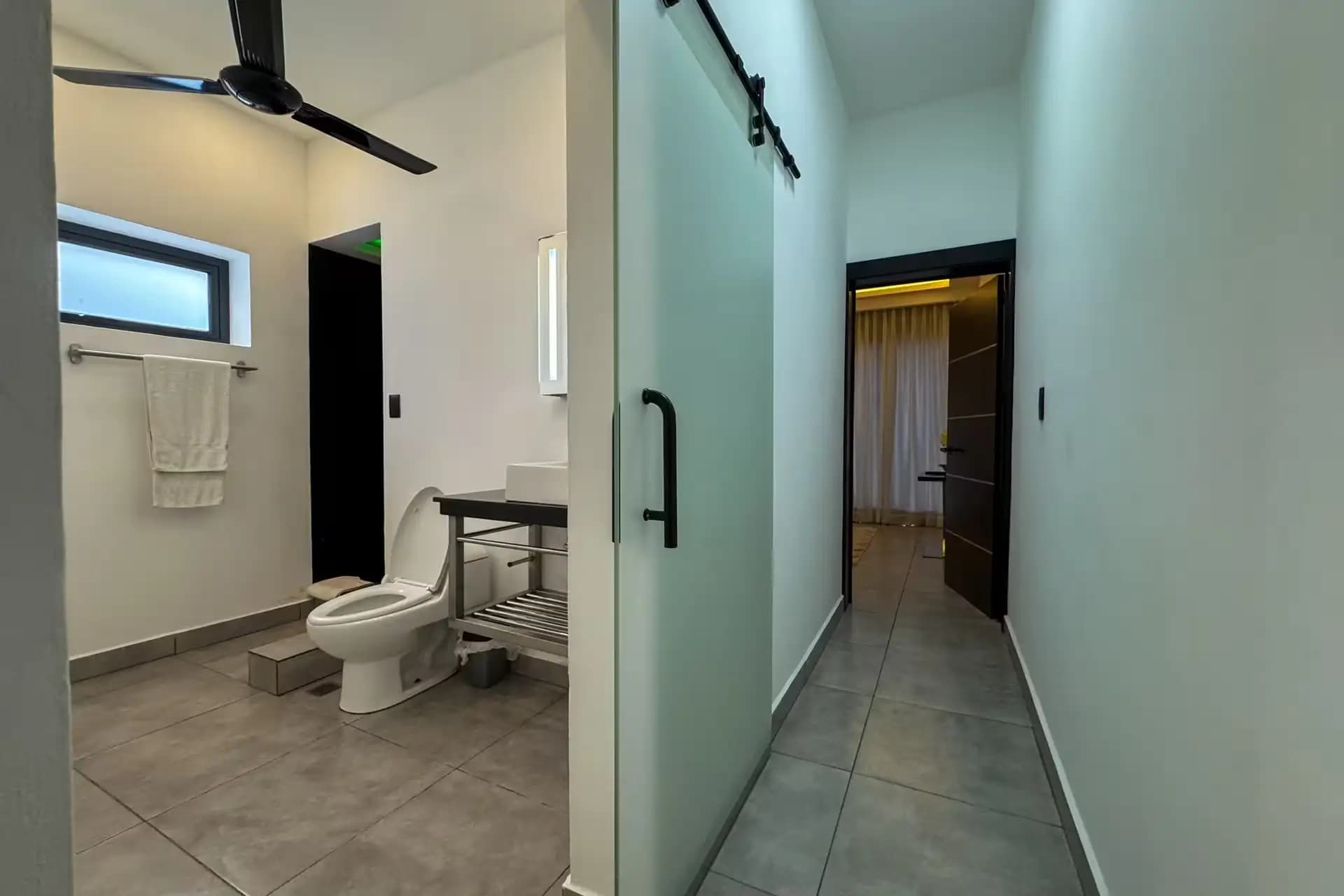 50 m² Furnished Studio with Direct Pool Access in Sosúa — Hallway