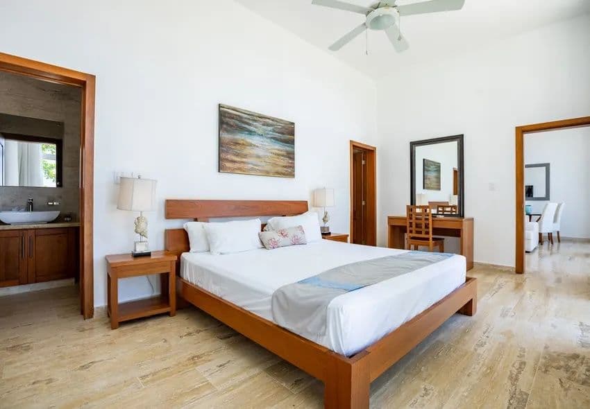 1-Bedroom Ocean View Apartment with 137 m² of Space in Sosúa — Bedroom