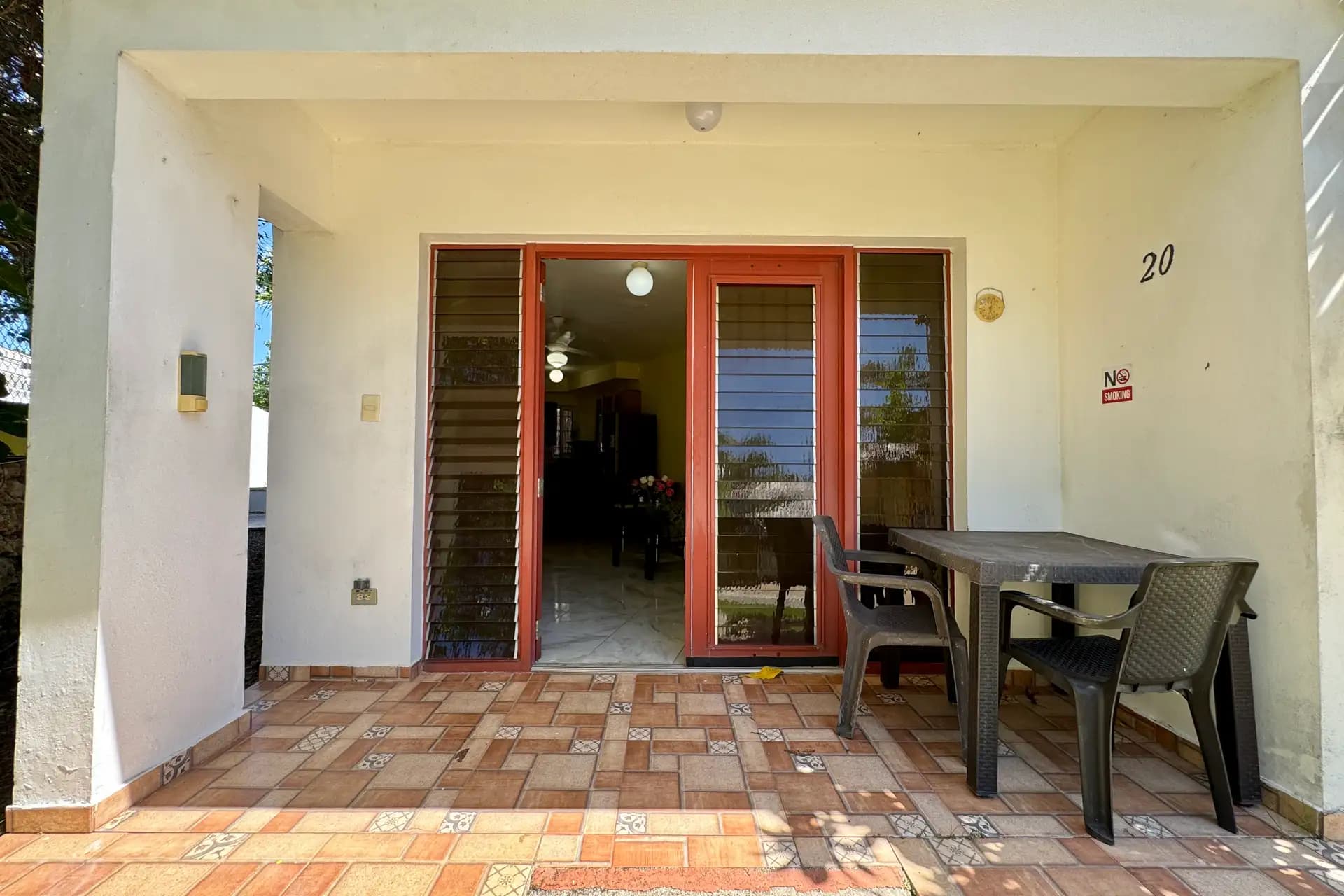 Reihenhaus mit 1 Schlafzimmer auf zwei Ebenen nahe Playa Alicia, Sosúa — Terrasse