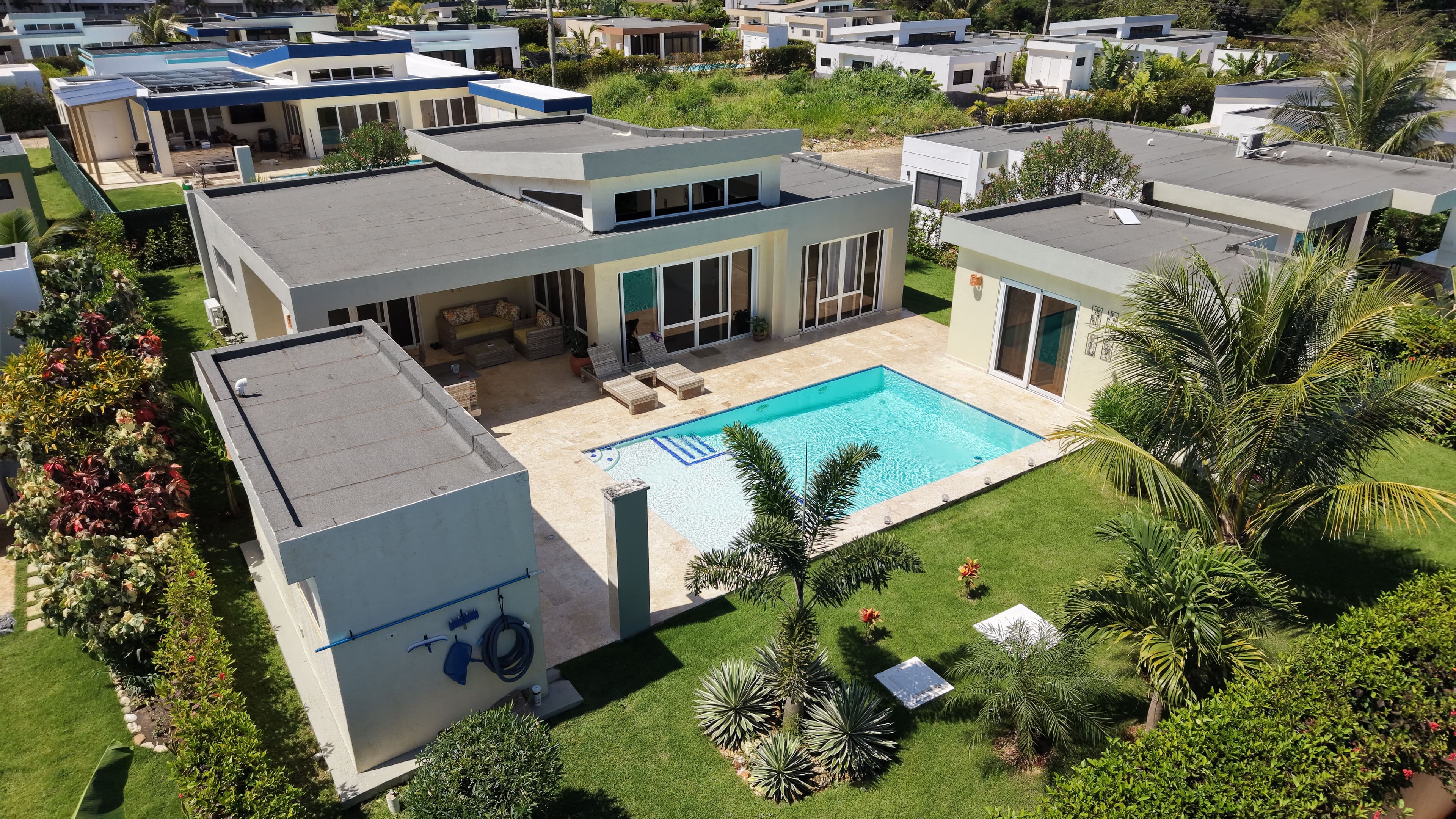 3-Bedroom Ocean View Villa with Pool in Casa Linda, Sosúa — Außenansicht