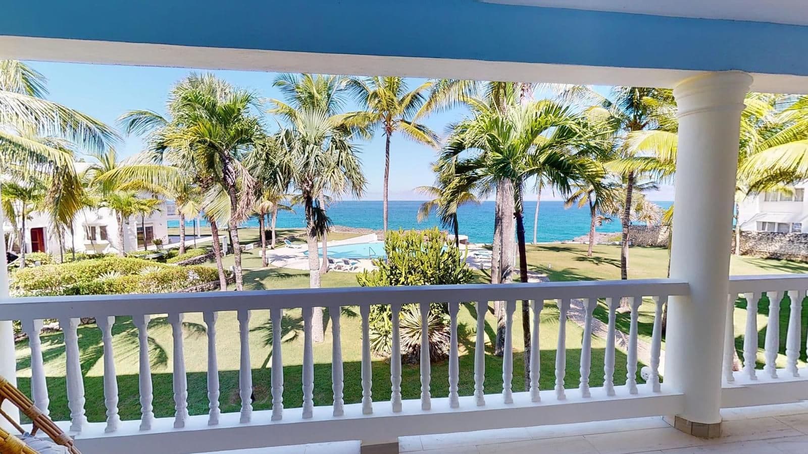 Erdgeschosswohnung am Meer mit 2 Schlafzimmern in Sosúa — Balkon