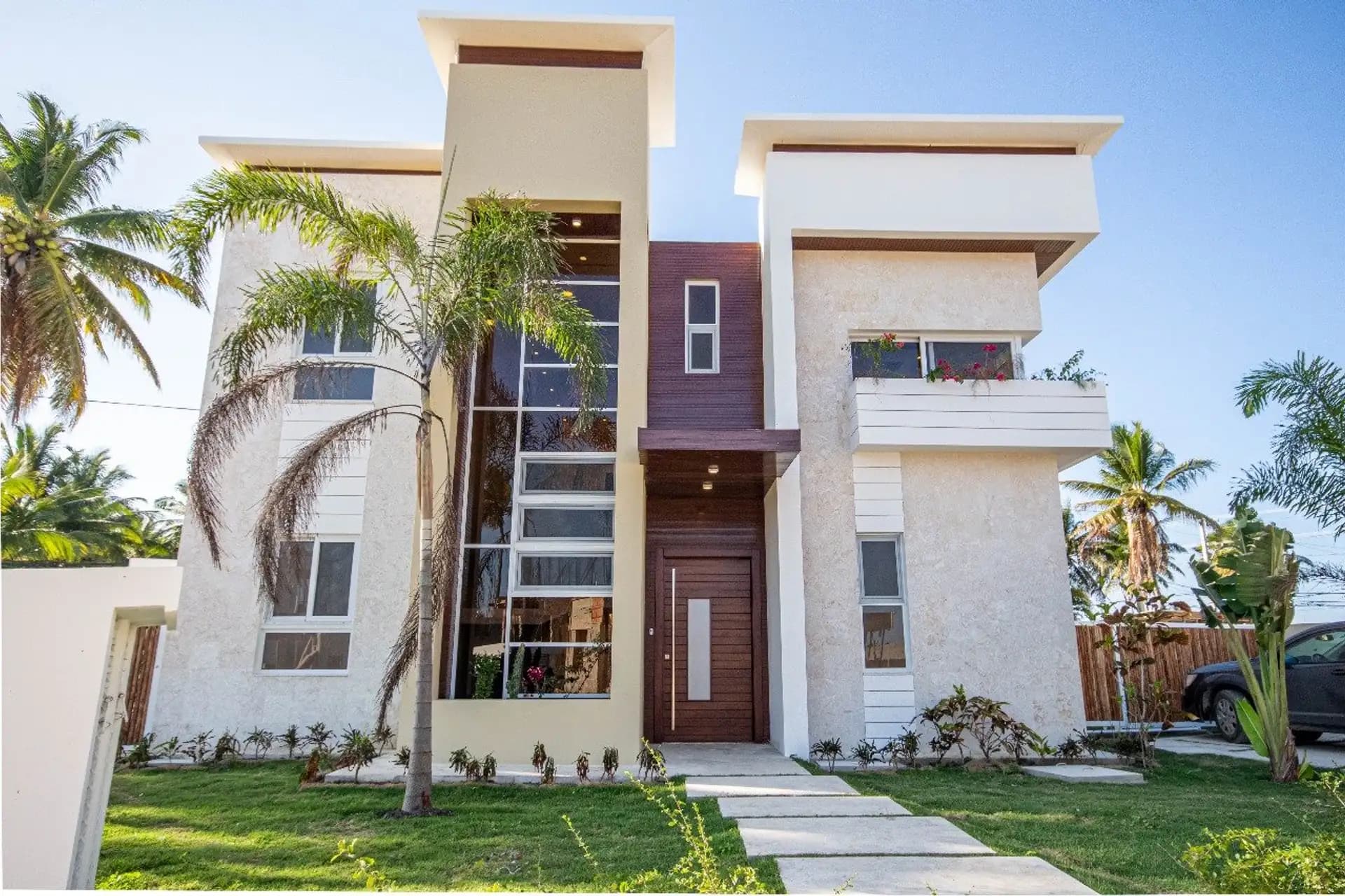 3-Bedroom Ocean-View Villa with Pool near Kite Beach in Cabarete, Cabarete